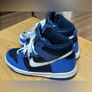 Nike Dunk High size 3Y Preowned